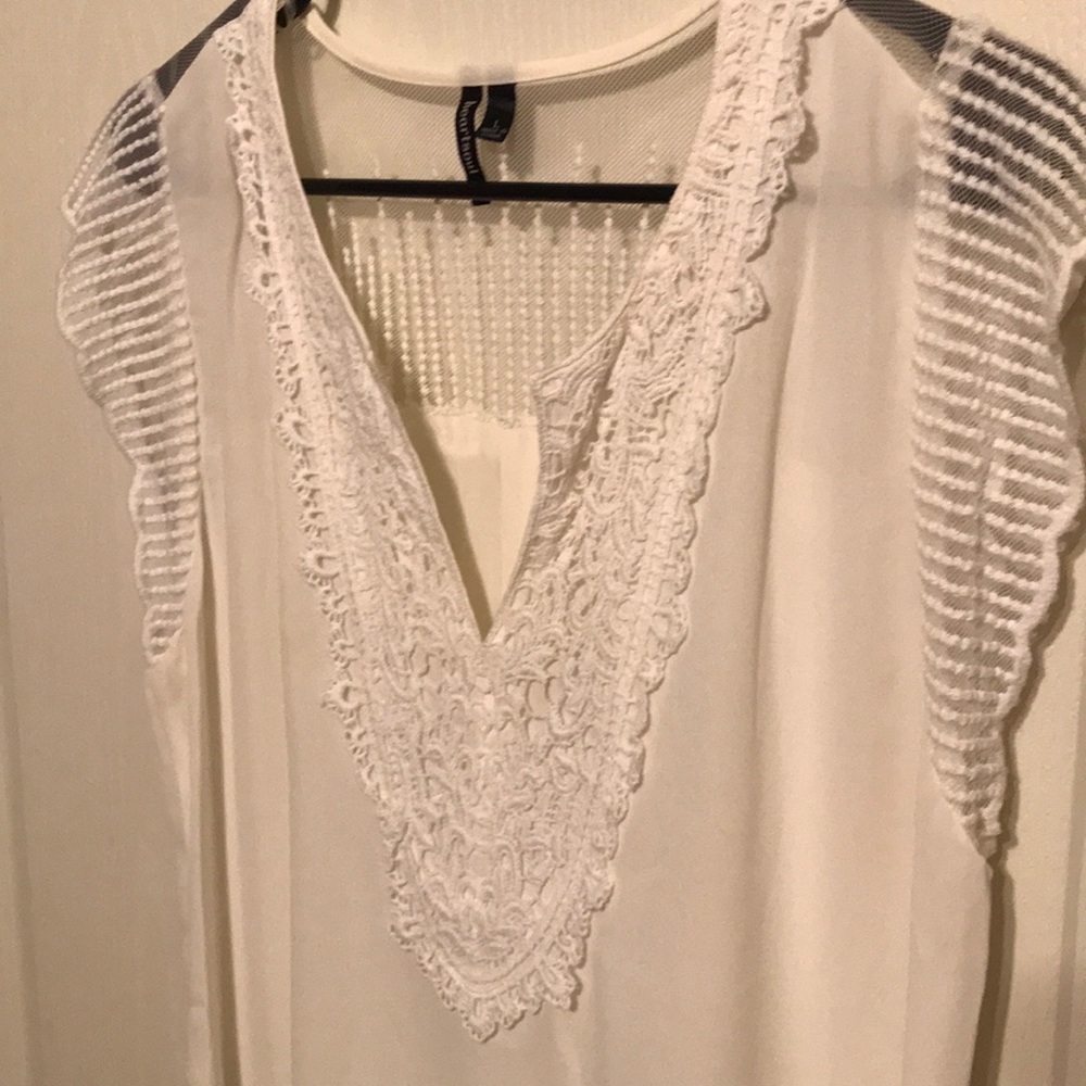 Ivory Blouse - Picture 2 of 2